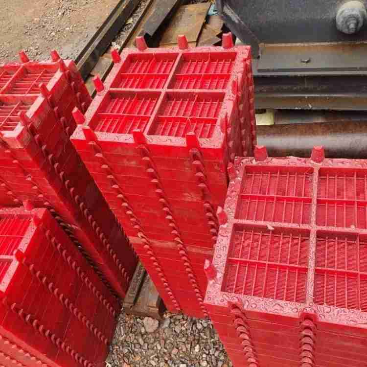 تولید قطعات مصرفی دستگاه های معادن